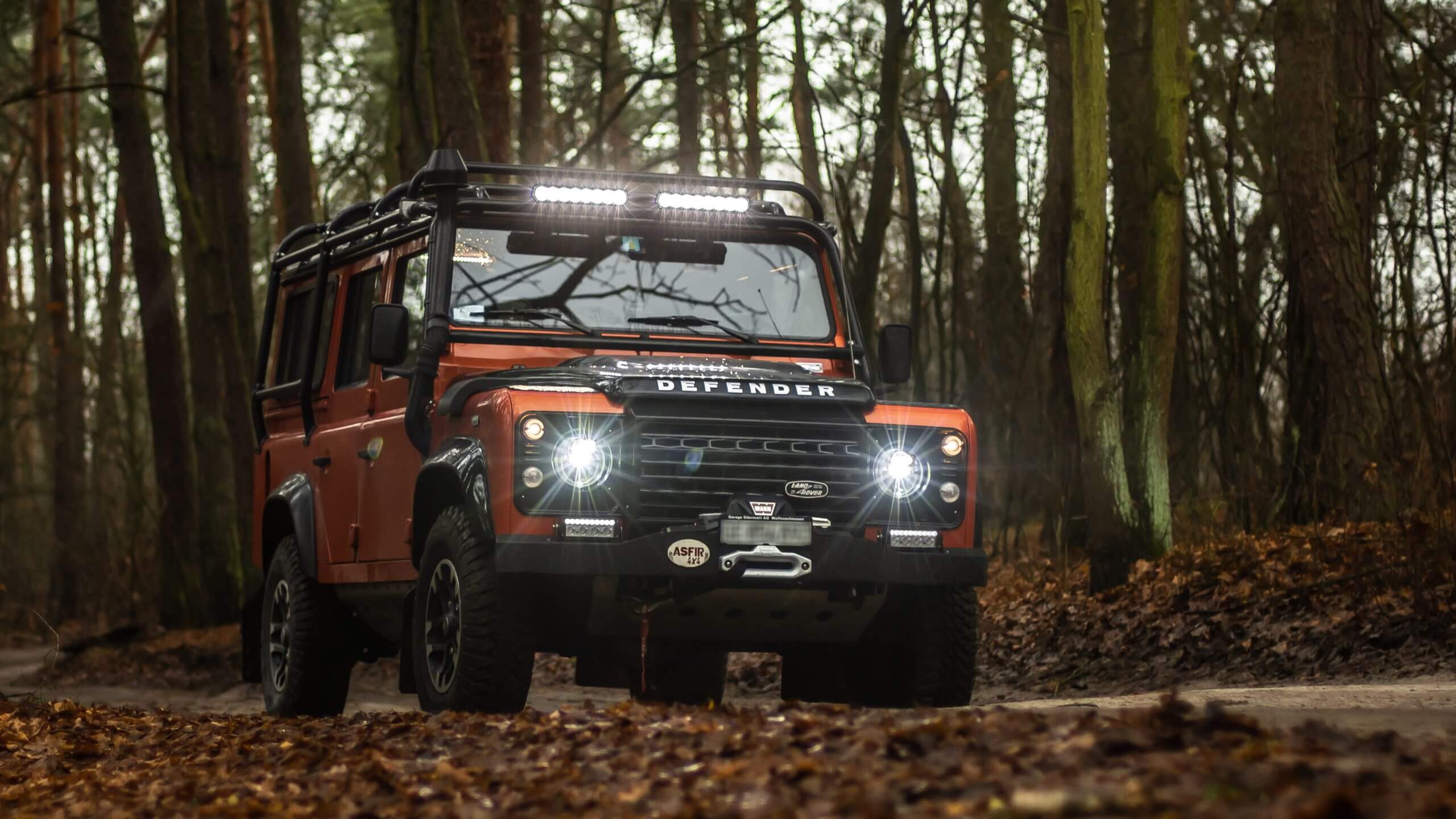 Land Rover Defender Adventure, Heritage czy