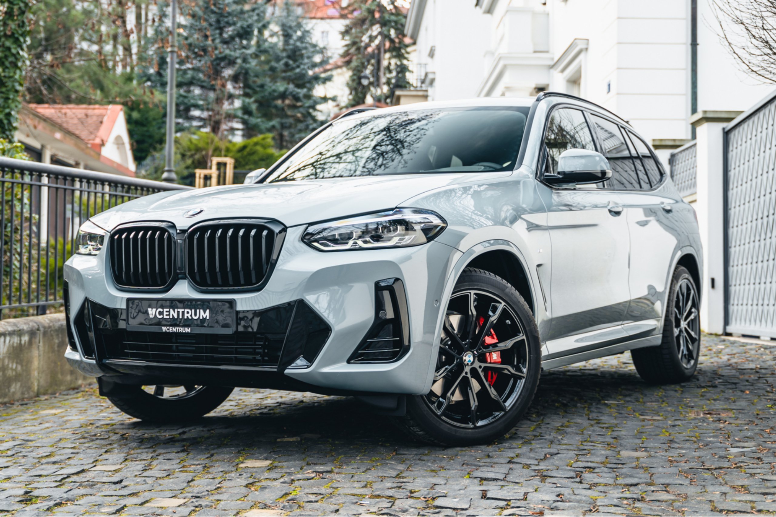 BMW X3 xDrive20d - wynajem Warszawa