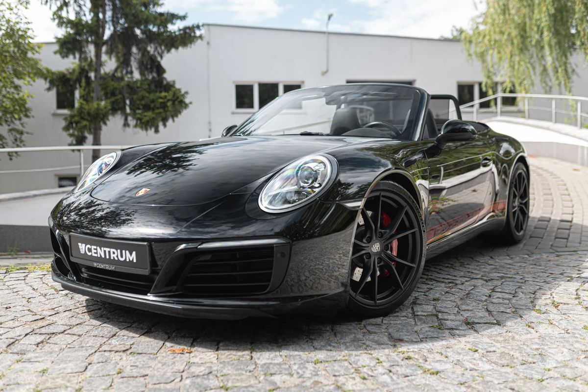 Porsche 911