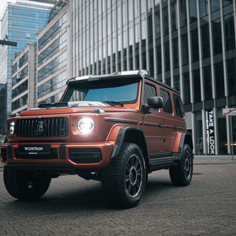Brabus Gklasa Światła dzienne a mijania