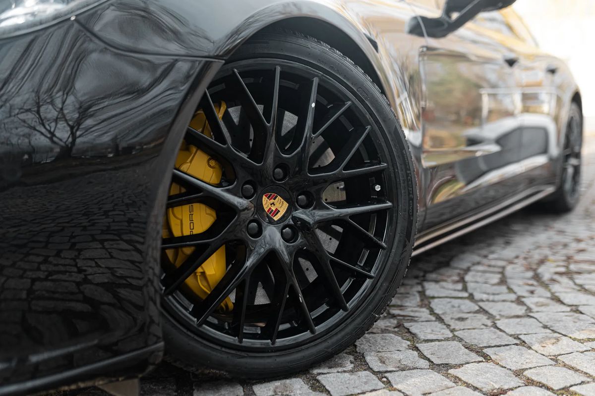 Porsche hybryda